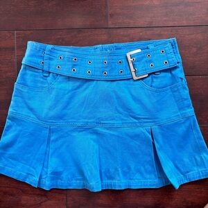 Y2K blue mini skirt. 725 Originals brand. Dead stock.